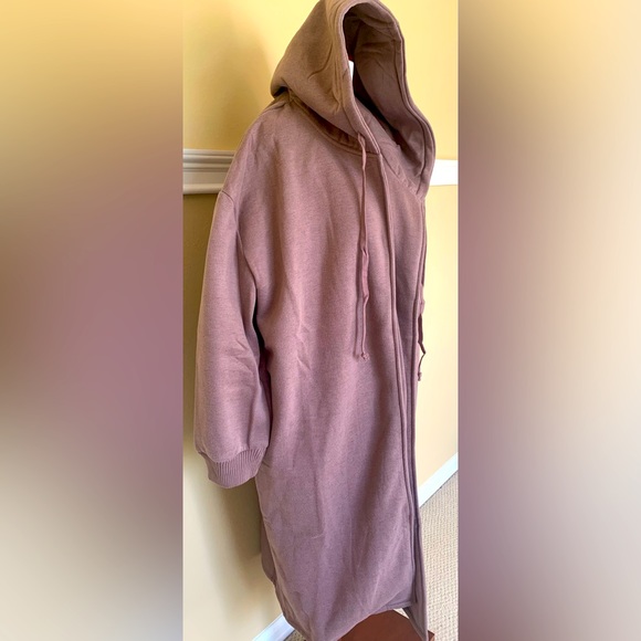 Hooded Terry Duster - Picture 1 of 3